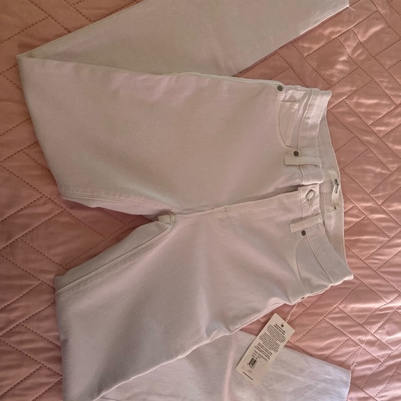 HUDSON - Picture 4 of 4